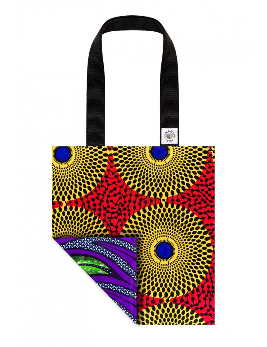 Un sac qui a du caractère : couleurs vibrantes, motifs inspirés wax africain et une fabrication éthique.